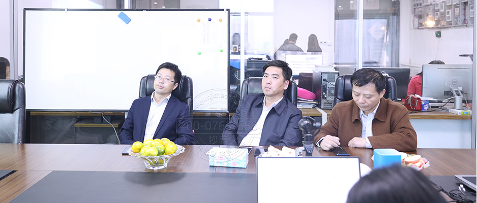 �h�̳���ϵ�y(t��ng)��ʾ