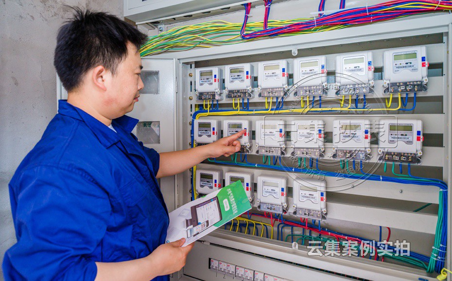 ��У�h(yu��n)�̳���ϵ�y(t��ng)