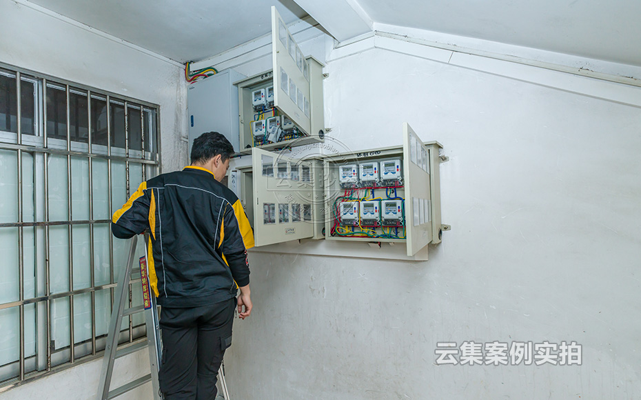 �W(xu��)У�����A(y��)���M(f��i)늱�