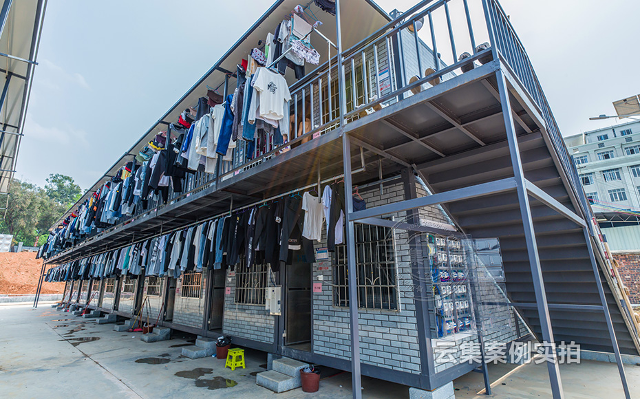 �WУ�h�̳���ϵ�y(t��ng)