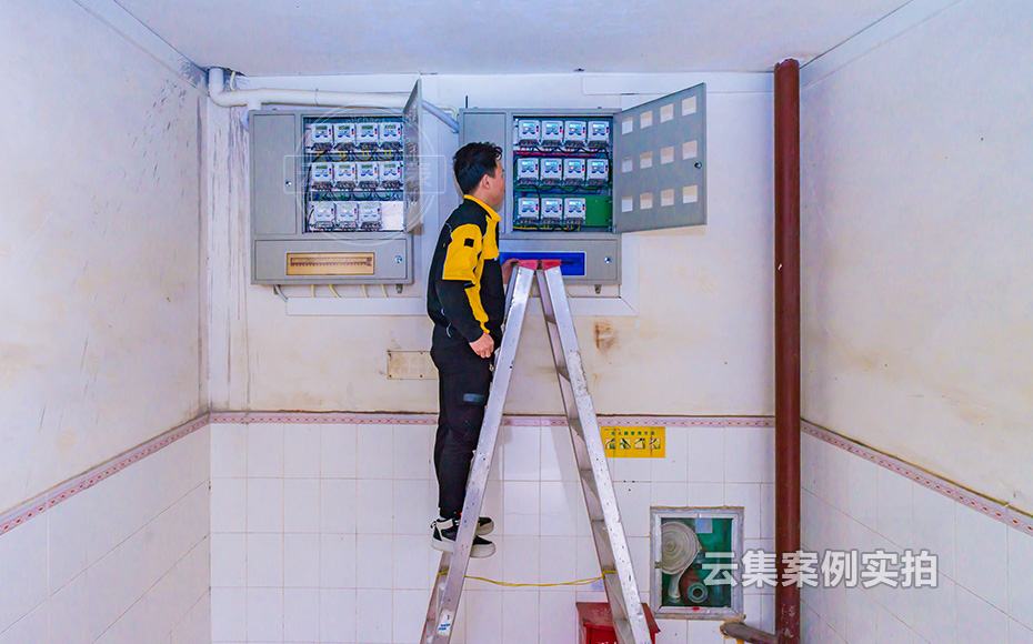 �W(xu��)У늱�����ϵ�y(t��ng)